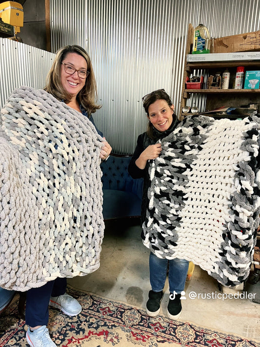 Chunky Knit Blanket DIY Workshop 2/18/24